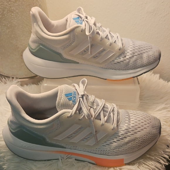 Adidas White and Gray Athletic Shoes with Cushioned Midsoles - Picture 1 of 8